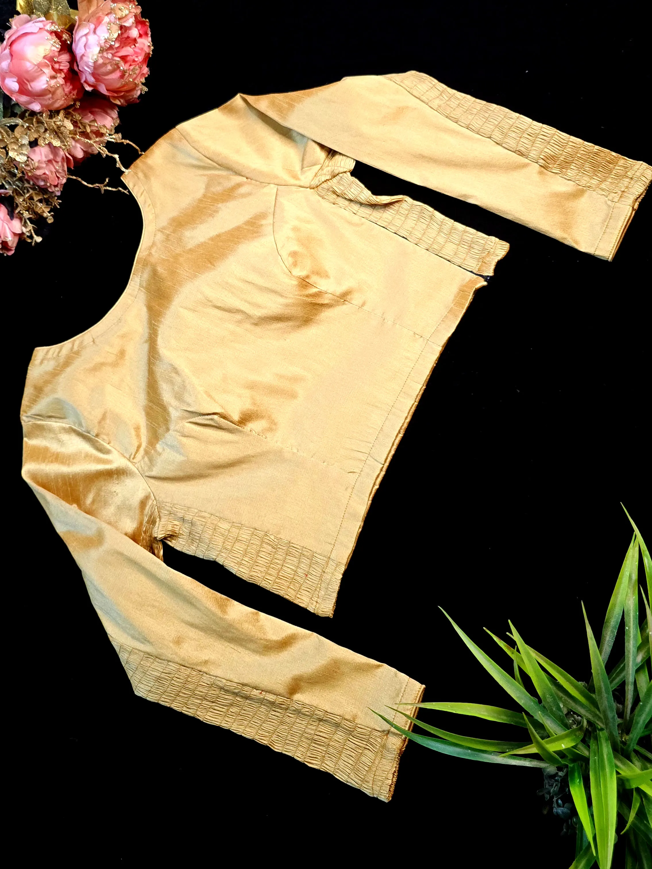 ব্লাউজ - Full Sleeve